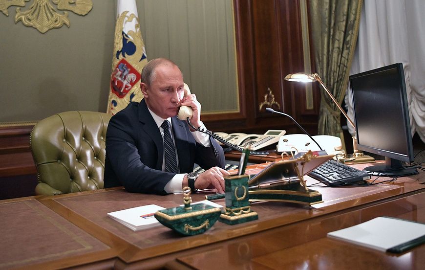 Как проходили переговоры президентов России и Франции в период спецоперации на Украине