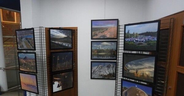 Святогорская лавра, терриконы, заводы: В двух крупных городах РФ открылись фотовыставки о Донбассе