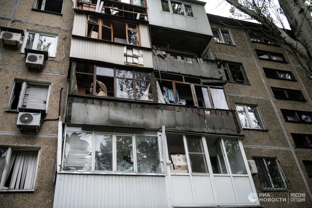 Власти ДНР посоветовали жителям не посещать центр Донецка из-за обстрелов