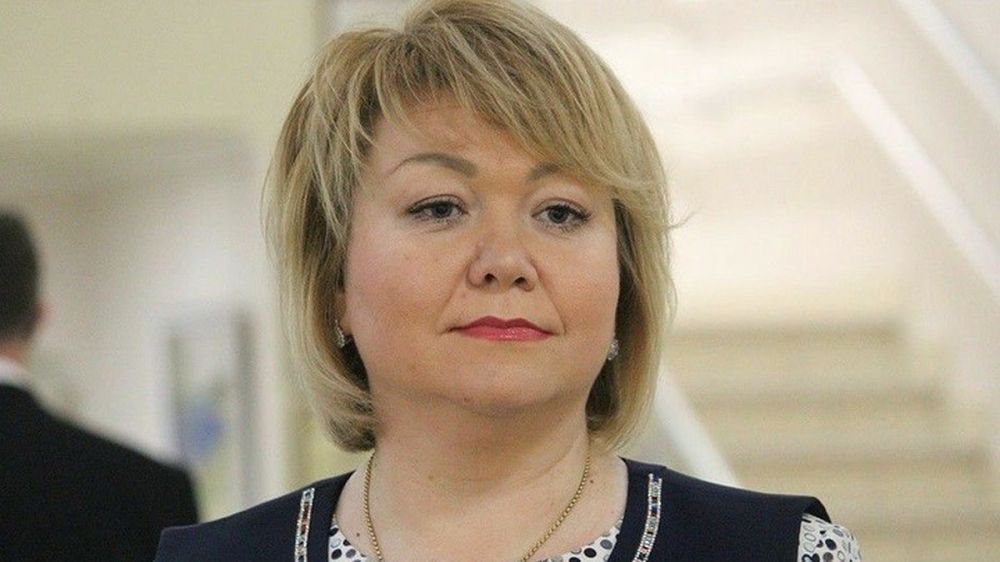 ����� �������� �������� ��������������� ���� ������������� � ������������ �����