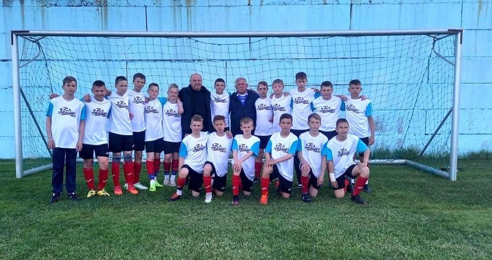 ������� ��� U-13 ��������� �� ������� � ��������� � ������� ������� ��� ����������, ��� � �������������������.
