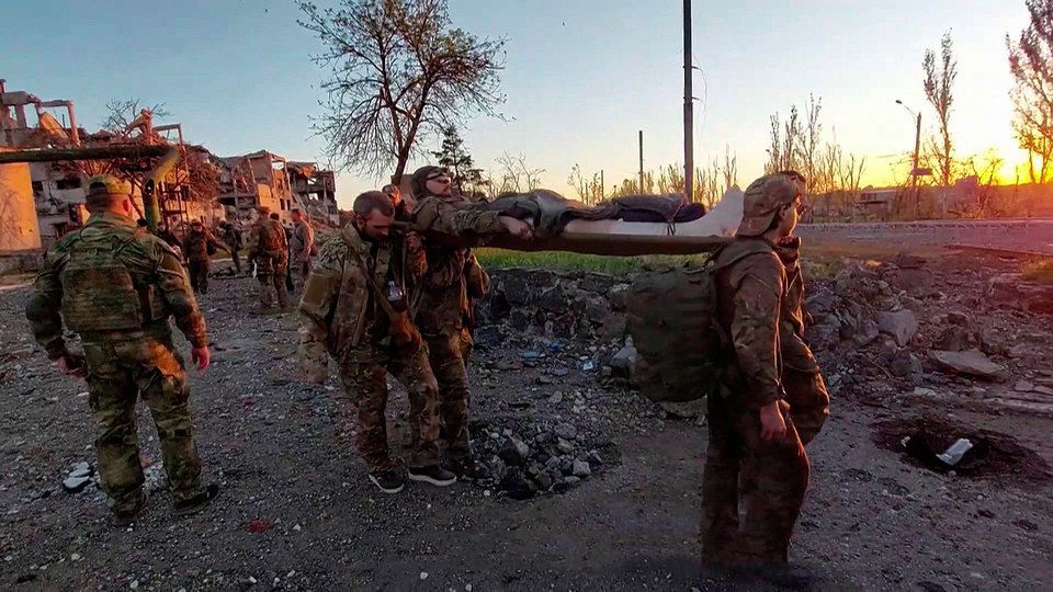 Всем раненым военнопленным будет оказана необходимая медицинская помощь