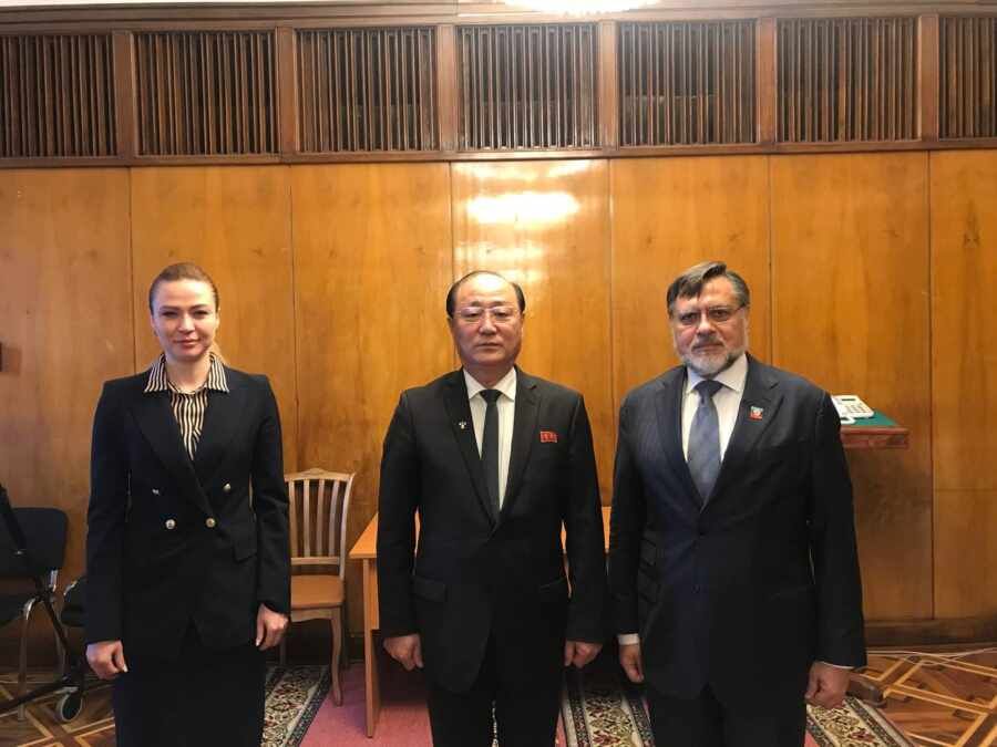 Главы МИД ЛДНР встретились с Послом КНДР