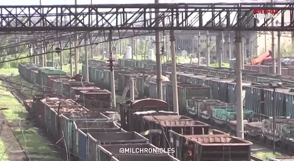 Кадры нашего военкора Игоря Жданова @zhdanovrt с «Азовстали», освобождённой от боевиков