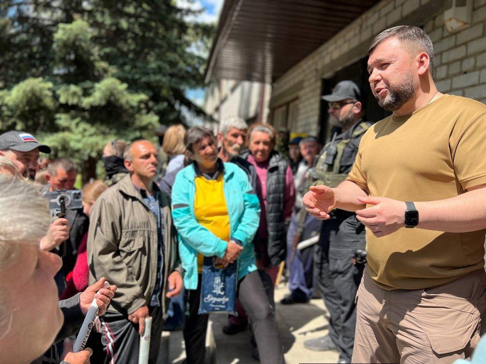 Денис Пушилин посетил освобожденное село Рубцы на севере Республики