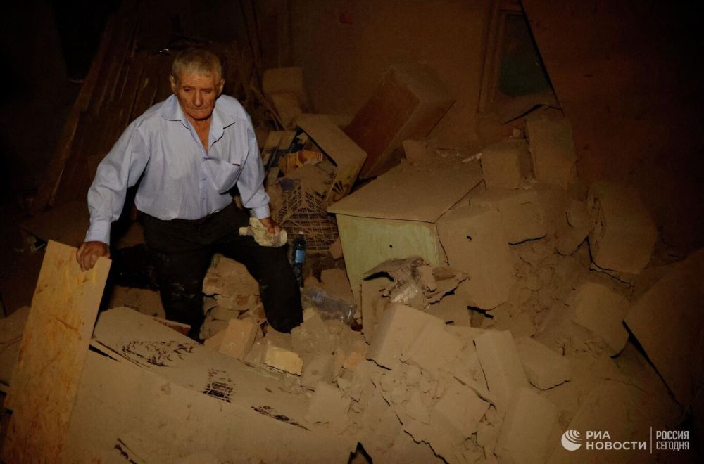 ВСУ стреляли по школам в Донецке из РСЗО "Смерч", заявили в МЧС ДНР ВСУ стреляли по школам в Донецке из РСЗО "Смерч", заявили в МЧС ДНР