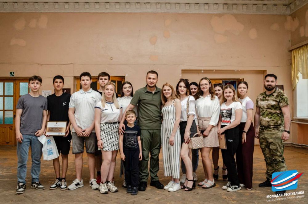 Праздничная встреча в Докучаевске