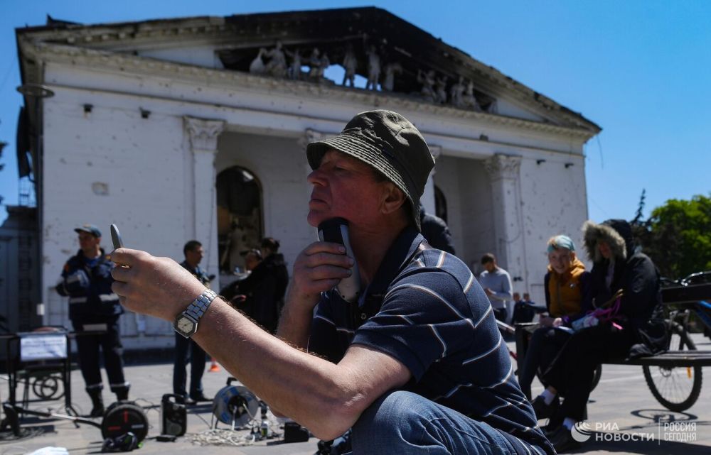 Глава Мариуполя запретил купаться в акватории города Глава Мариуполя запретил купаться в акватории города