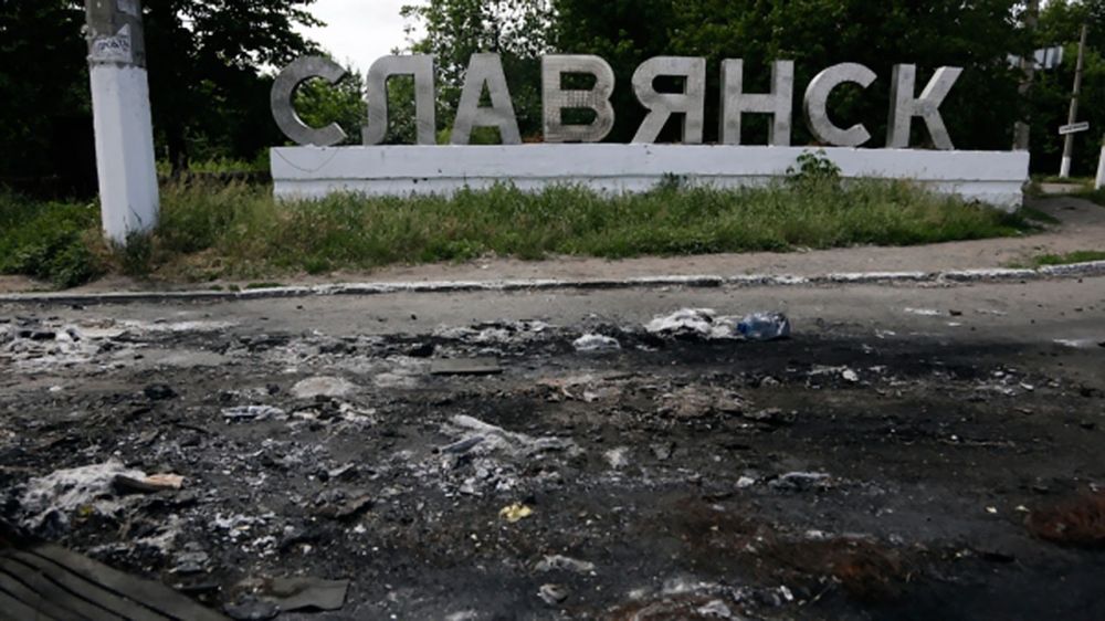 В ДНР назвали количество сконцентрированных вокруг Славянска сил ВСУ