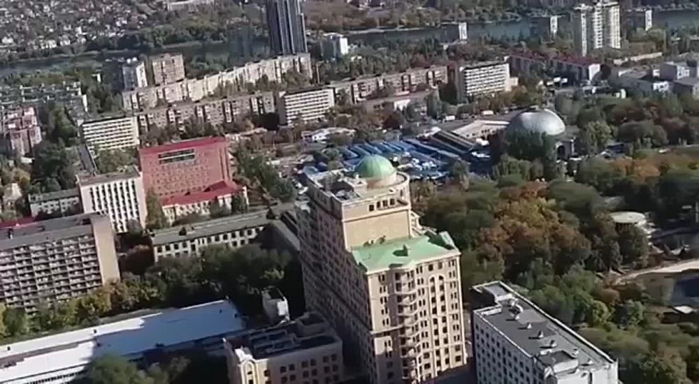 ������������� ������� �������� ���������� �������� ����� �����!� �� ����� ������ �� ����� ������� ������ ������� �� ��. ����� - �� Sky City!