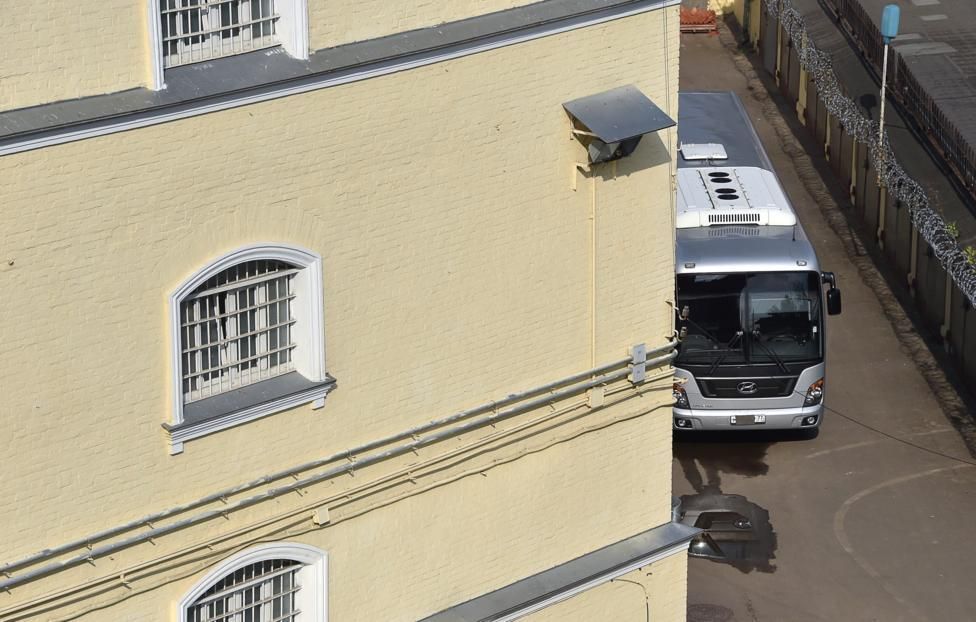 ��������: ��������� � ���� � ��������� ��������� "�����" ��������� � ���� "���������"