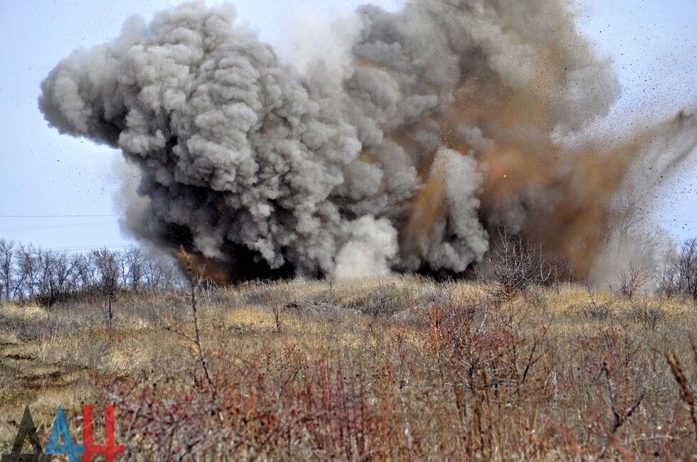 Бойцы ДНР уничтожили натовскую гаубицу, вражеский «Град» и две огневые точки в Авдеевке и Курдюмовке