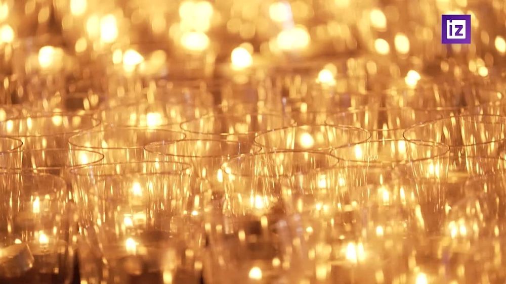 Сегодня в 4:00 утра в ДНР, в память о погибших во время Великой Отечественной войны, певец Николай Басков и Волонтёры Победы...