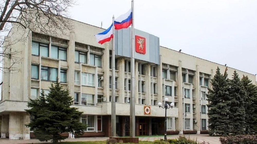 В Керчи чиновники по ошибке опубликовали личные данные сотни беженцев из Украины