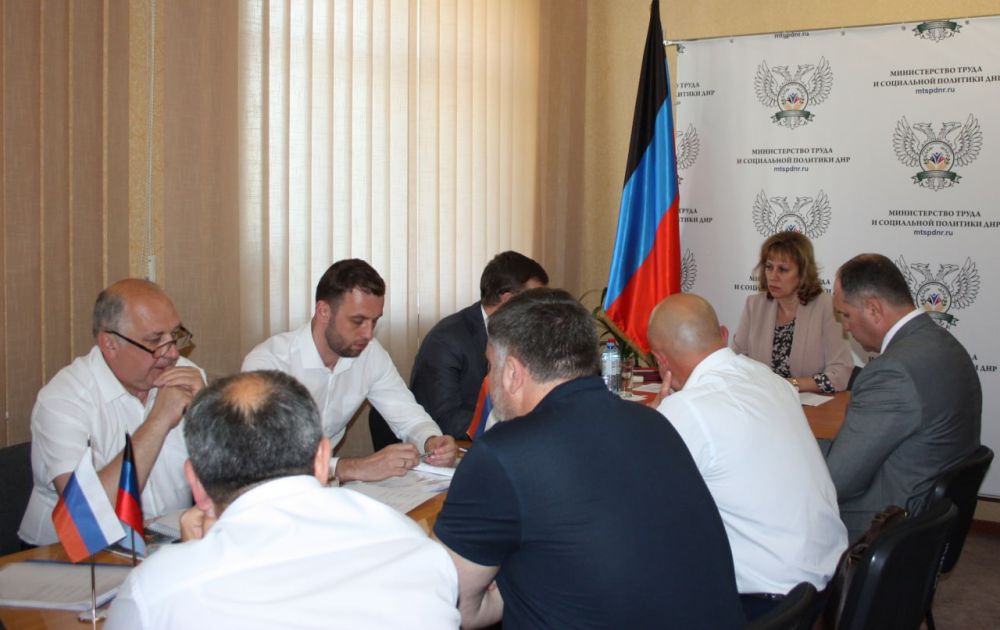 ������ ���������� ������� ������� � ��������������� �������� ��