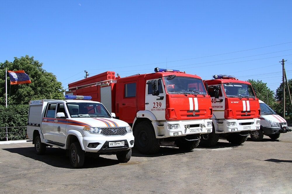Московская область передала МЧС ДНР пожарно-спасательную технику