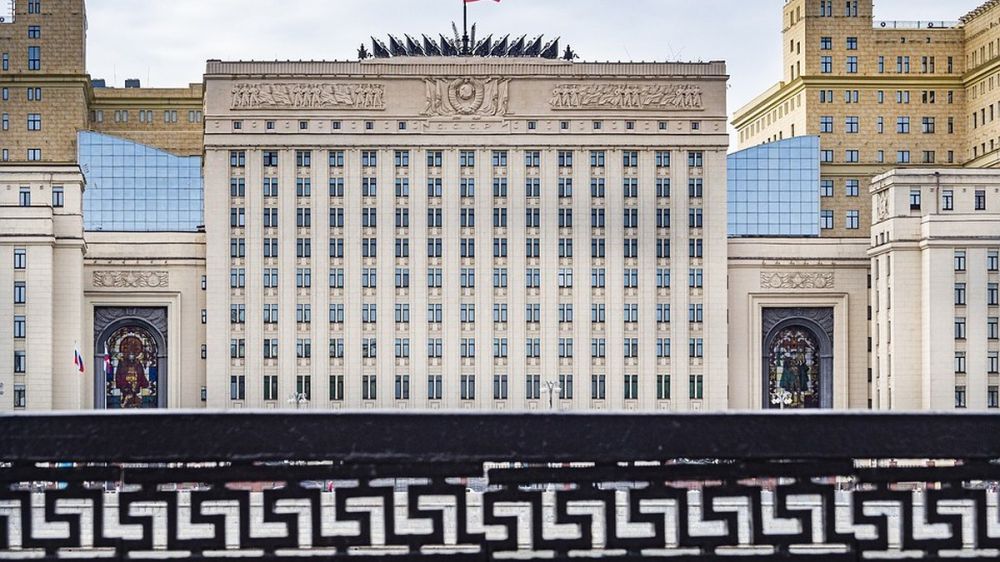 Минобороны России сообщило, что боевики нацбатальона "Айдар" разместили вооружение в школах ДНР