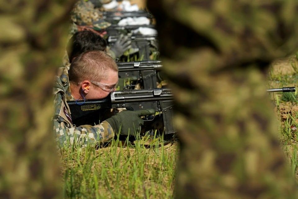 ���� ����� ������� �������� ��� ����������� � �����