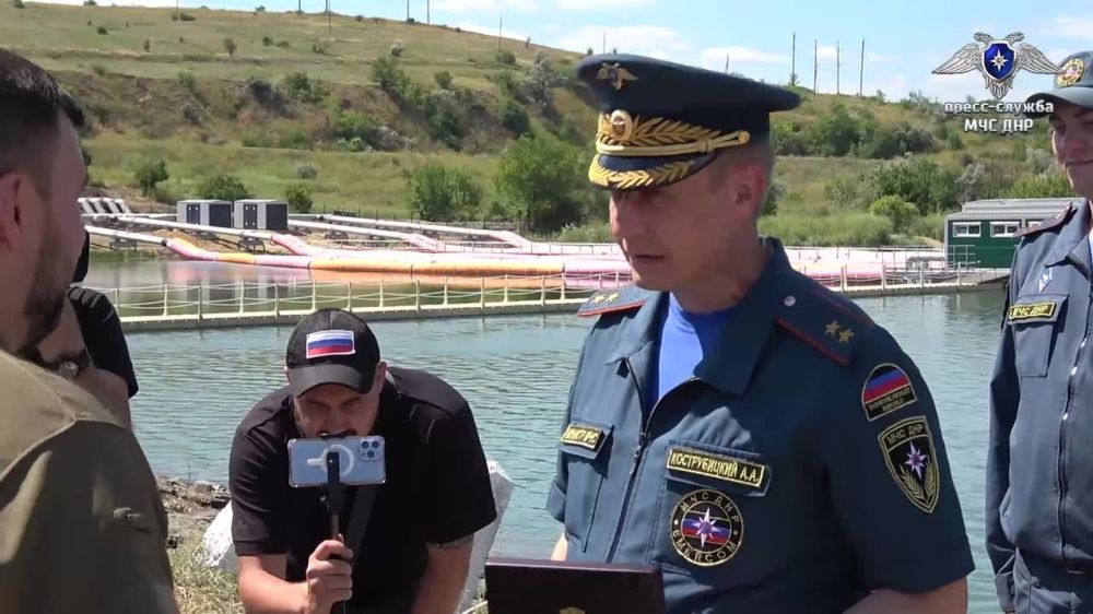 Министру МЧС ДНР Алексею Кострубицкому присвоено звание Героя ДНР