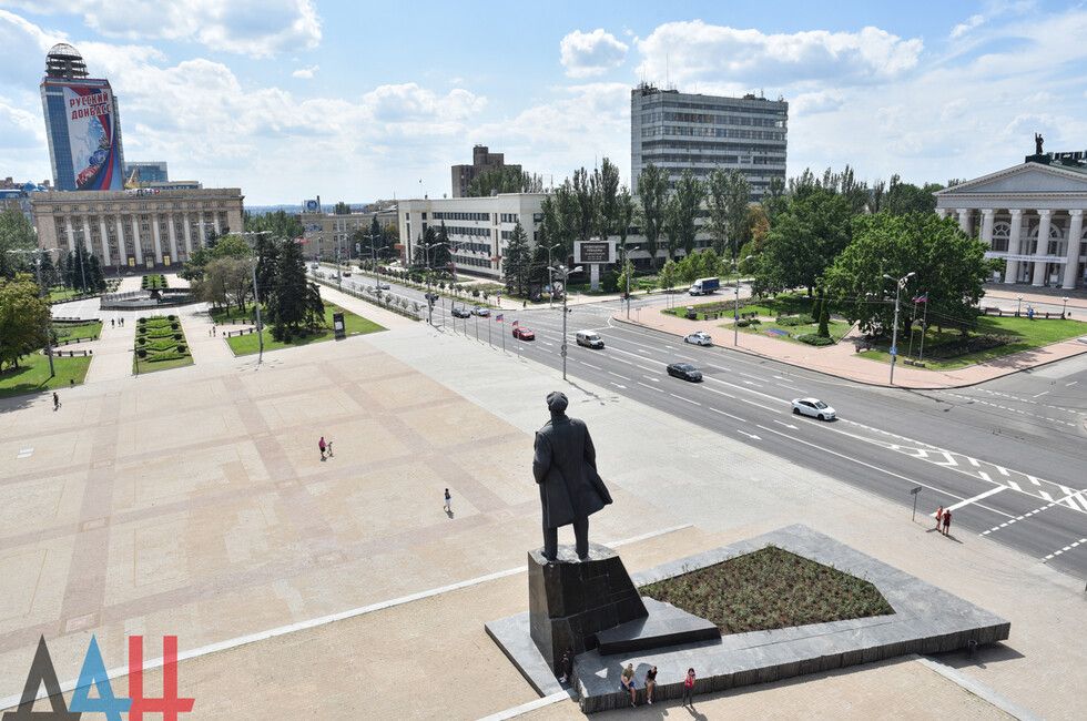 Запуск водовода, смерть наемника, новый Герой ДНР. Калейдоскоп событий в ДНР 15 июля