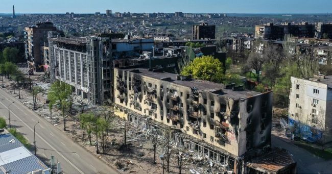 В Мариуполе 2500 домов требуют ремонта, сообщил глава городской администрации Константин Иващенко