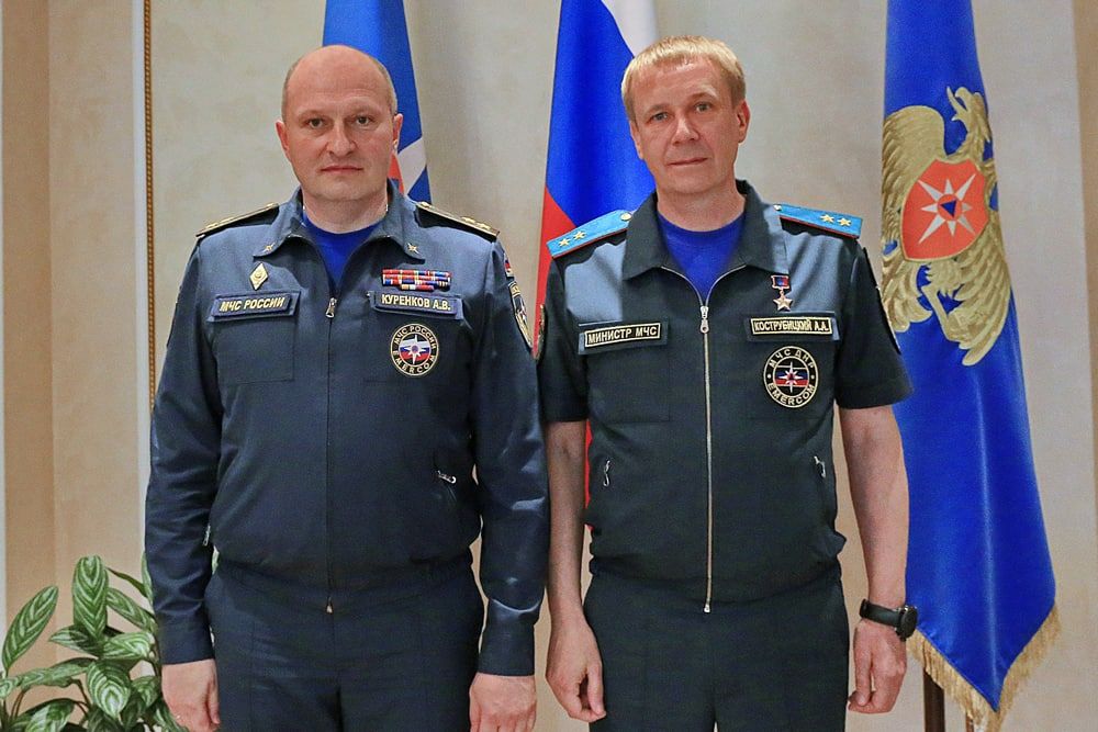 В Москве состоялась рабочая встреча Министра МЧС России Александра Куренкова и Главы спасательного ведомства ДНР Алексея Кострубицкого