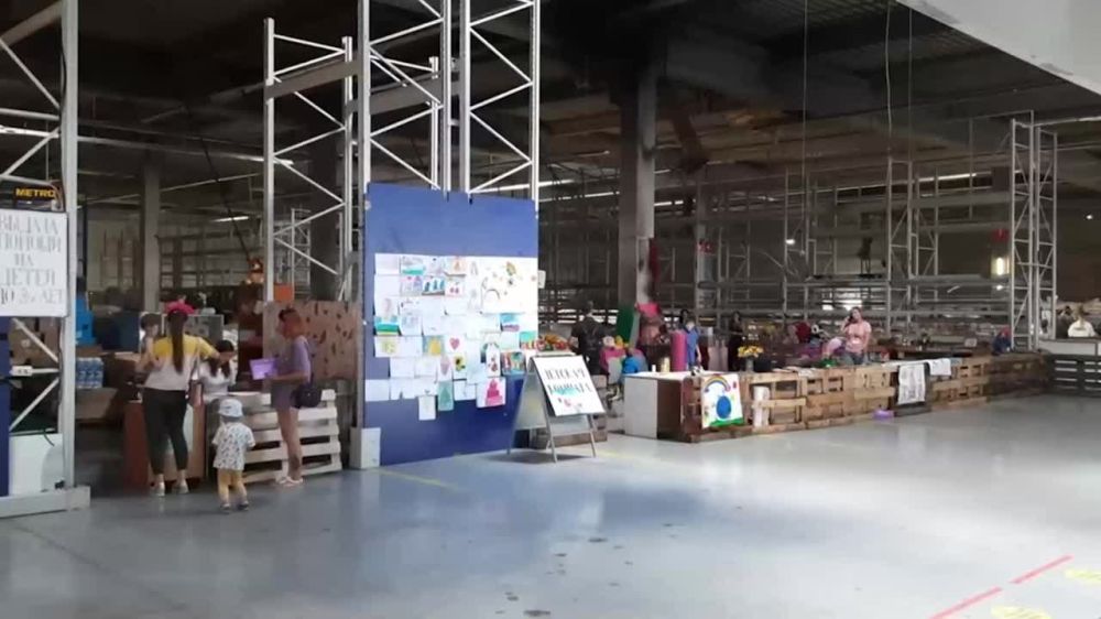 Волонтеры-психологи в рамках гуманитарной миссии "Мы вместе с Донбассом" начали оказывать помощь всем жителям Мариуполя