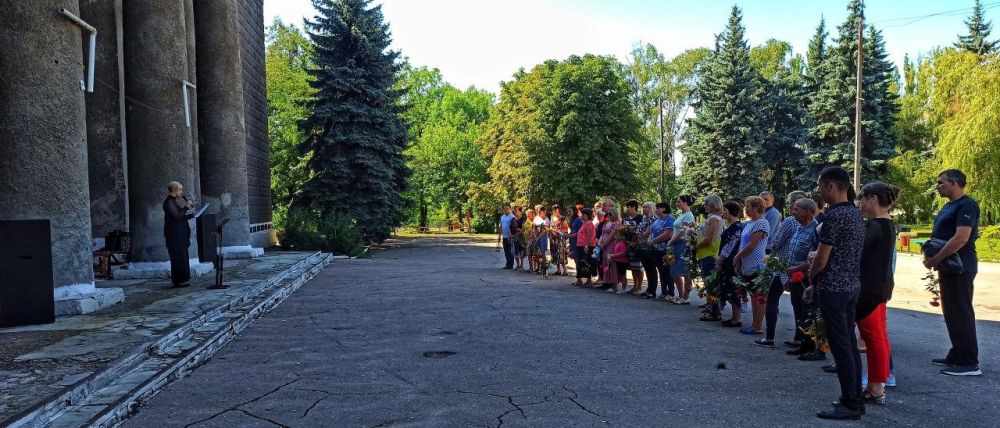 ������� � ������ ���������� ���������� �����-������� ������ �������� ����� �������� � ����������� ������ � �������