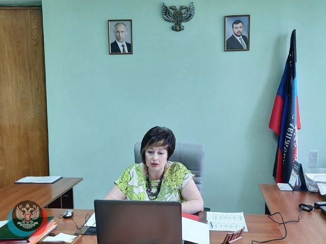 В Червоногвардейском районе города Макеевки прошло заседание Политсовета местного отделения Общественного Движения «Донецкая...