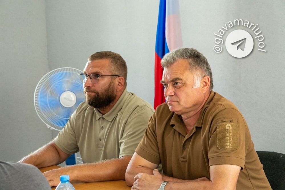 Состоялось первое совместное заседание Правительства СанктПетербурга и администрации города-побратима Мариуполя