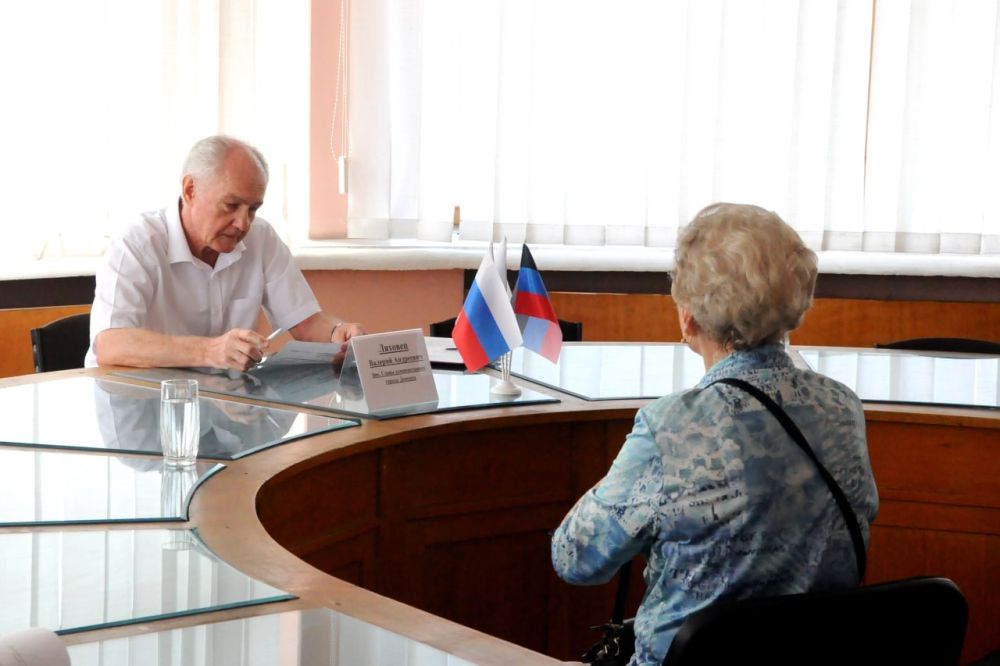 �������, 4 �������, ����������� ����� ������������� �. ������� ������� ������� ����� ���� ������� � ������������ ������� ������������ ������������� �������� ��������� ���������� ������ ��������