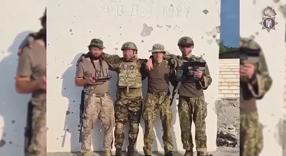 В Святогорске ВСУ водрузили флаг на товарища Артёма, основателя Донецко-Криворожской советской республики