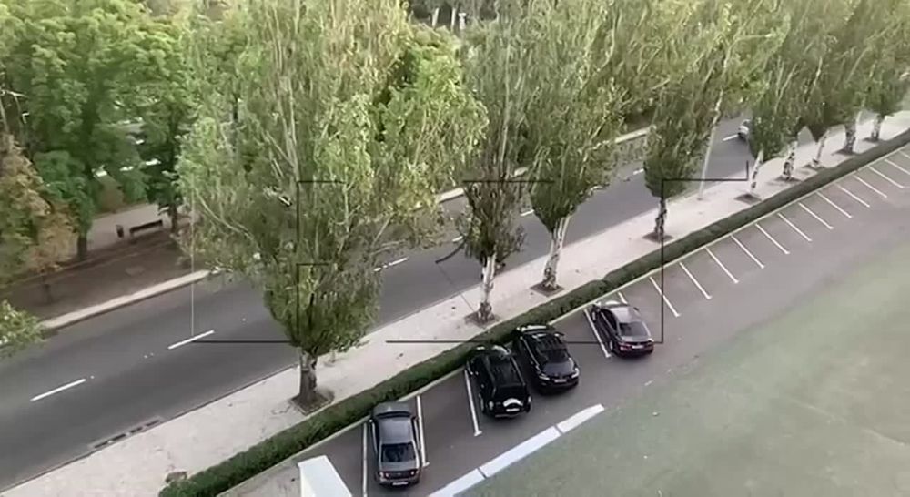 � ���� ��� ���� � ������ ������� ����� ������ ����