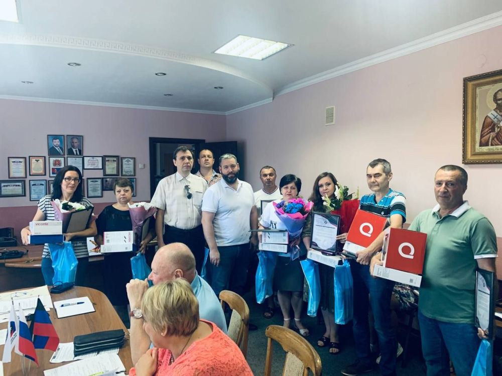 Дмитрий Шевченко: Сегодня, 8 августа, поздравил работников железной дороги с их профессиональным праздником