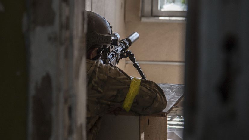 Минобороны: украинские националисты разместили артиллерию среди частных домов в Красноторке