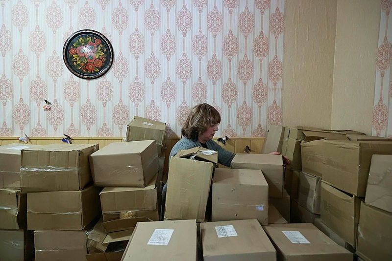 МЧС РФ с марта доставило 43 тысячи гумпомощи в Донбасс и обезвредило в регионе 46 тысяч тонн взрывоопасных предметов