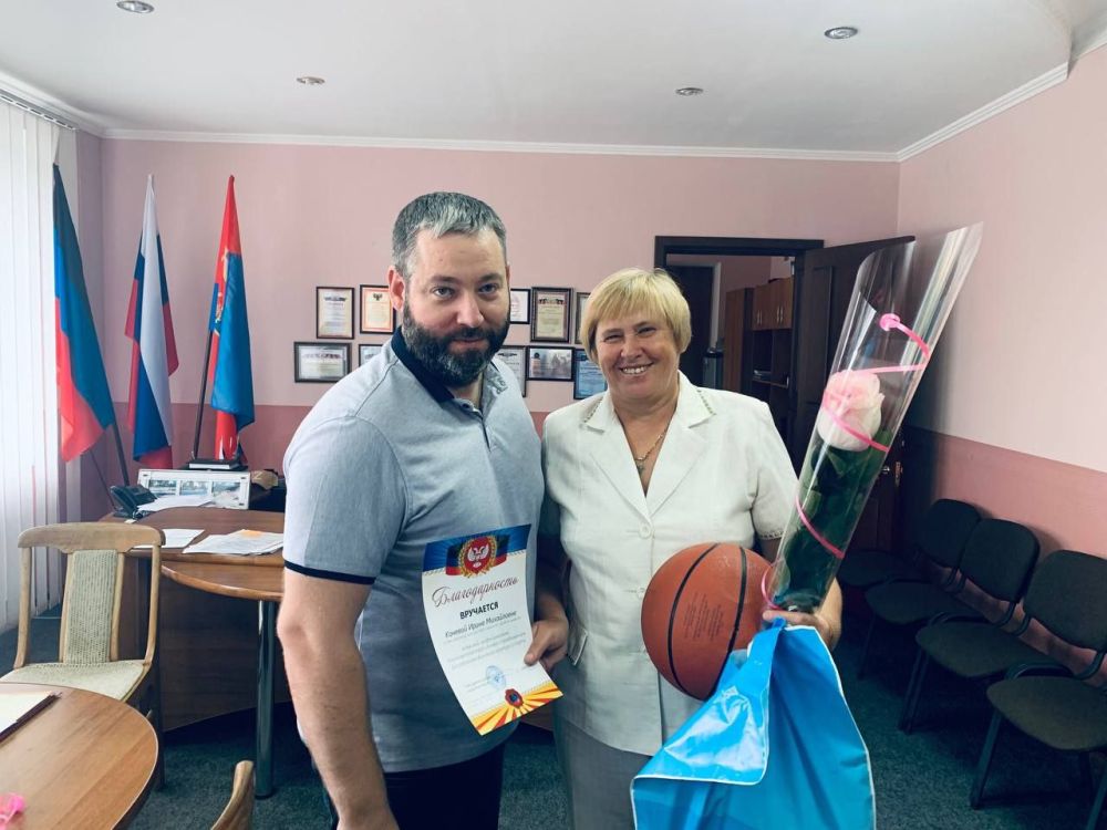 ������� ��������: �������, 12 �������, �������� ����������������� ��������� ��� ��������� ���������� �������� � ������ �������� �������� ���������� ������ ������������� � �������� ������� ���������� ���������� ����� �.����������: