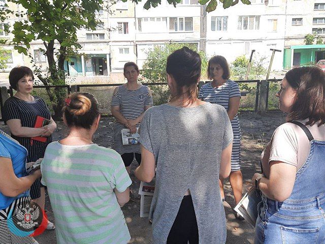 Глава администрации Червоногвардейского района города Макеевки, секретарь местного отделения Общественного Движения...