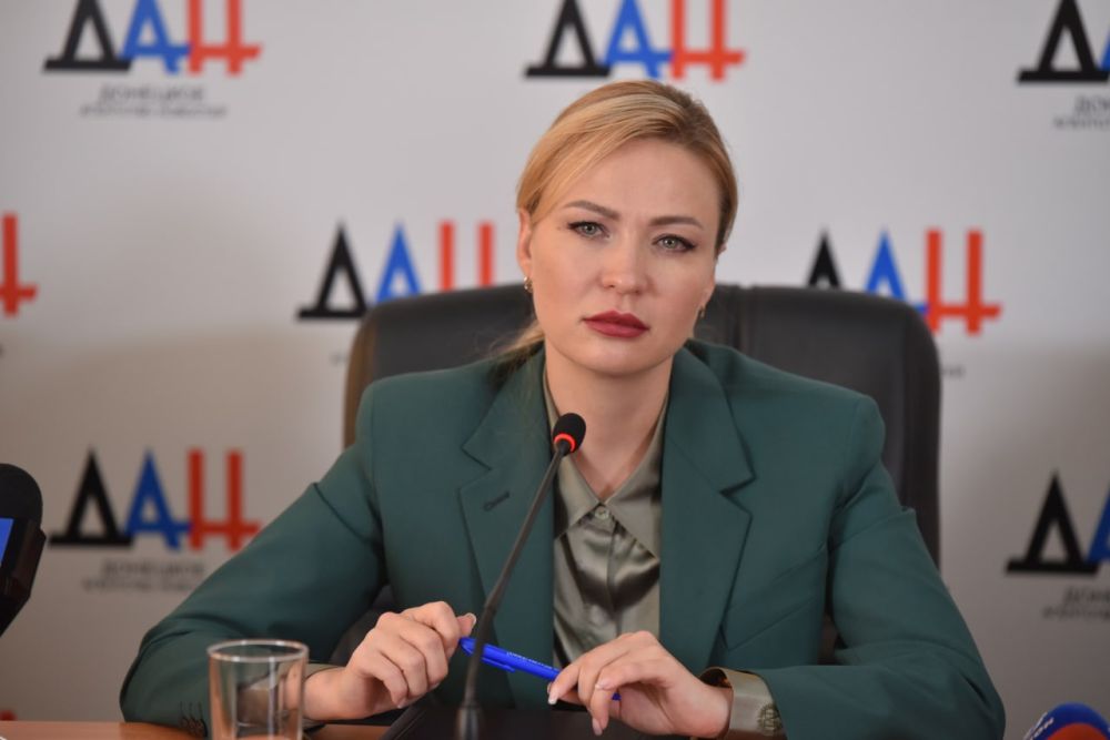 ������� ���������� ������� ������� � �������� ���������� ������������� ���������������� ��������� � ����