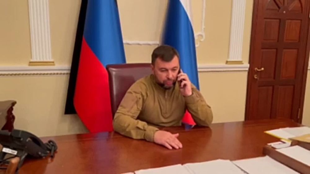 Патрик Ланкастер: Глава Донецкой народной республики Денис Пушилин опубликовал видео, на котором он договаривается с главой...