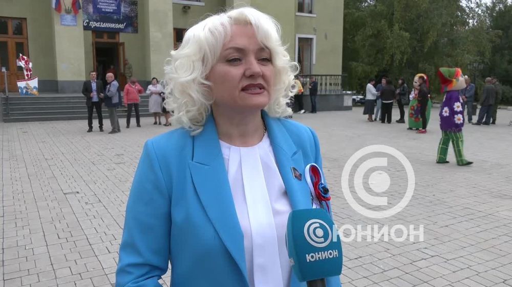 «Сегодня мы голосуем за воссоединение с нашей Родиной - Россией, за воссоединение всего русского народа»