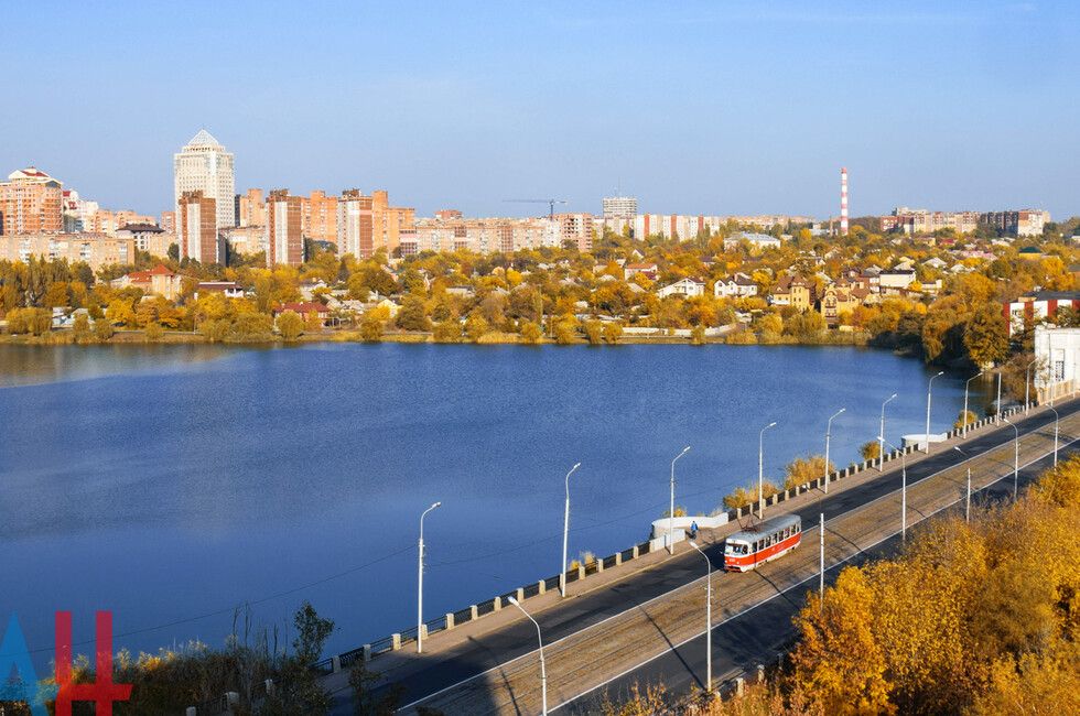 ����� �����������, �������� �����������, ����� ������� �����. ��� ���������� 28 �������� � ���