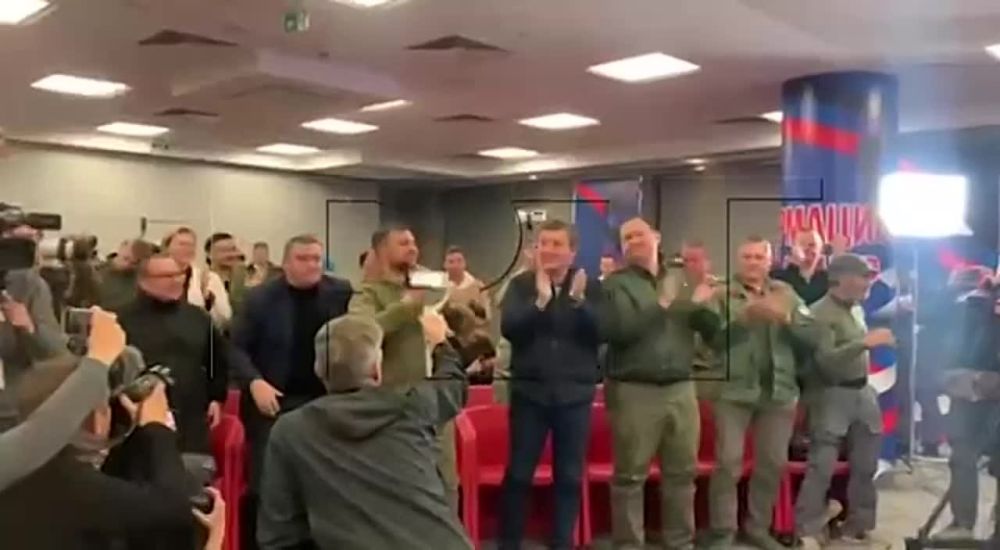 Роман Косарев: Мечта сбылась!. 99,23% жителей ДНР проголосовали за воссоединение с Россией. Мы теперь одна огромная страна!