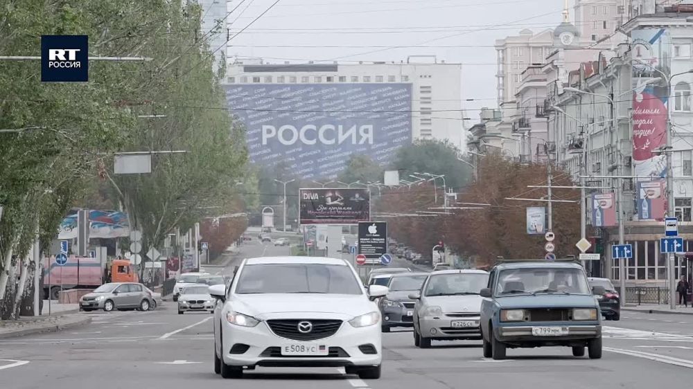 Доцент кафедры всемирной истории Донецкого национального университета Виталий Разумный в новом фильме Антона Красовского «Референдум» — об украинском языке