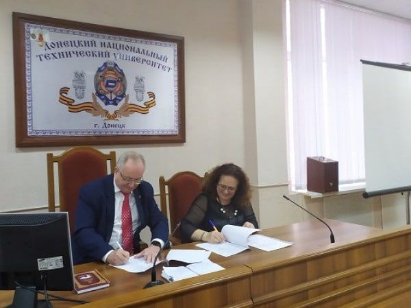 ������ � �������� ������-����������� ���������� ��������� ������� � ��������������