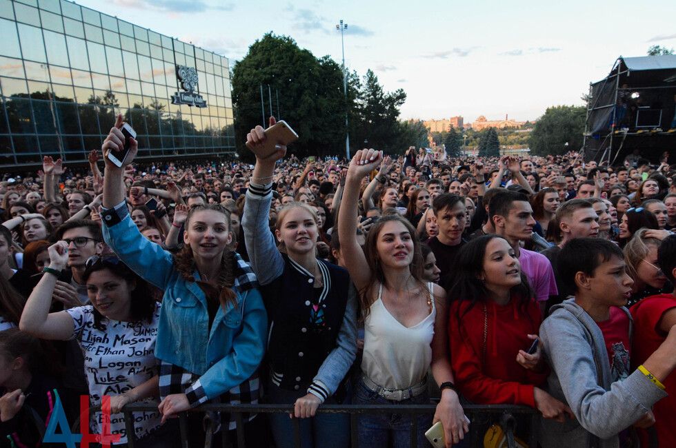 Минмолодежи ДНР прошло регистрацию в РФ. Какие задачи у нового ведомства