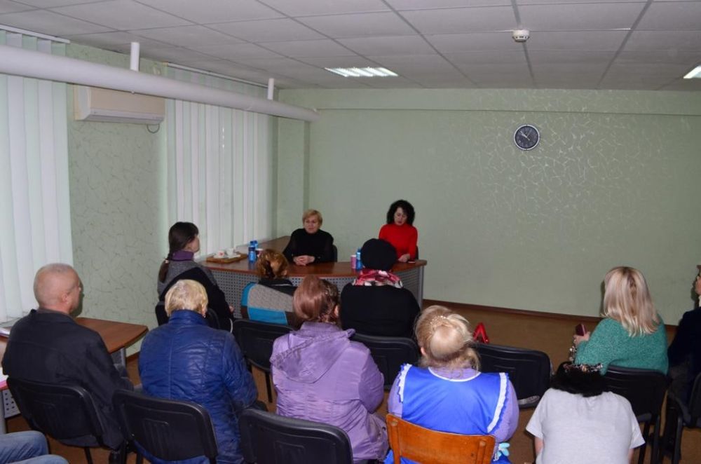 ���� ���������: �������, 2 ������, ����������� ����� ������������� ������ �������� ���� ��������� ������� ���� ������� �� ���������� ��������� ���� ������, ��. ������, 6