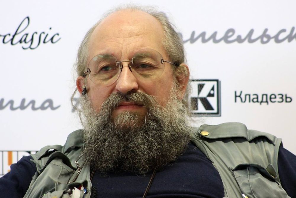 «Ударим всеми ресурсами»: Вассерман не исключил, что Европа готовится к большой войне с РФ