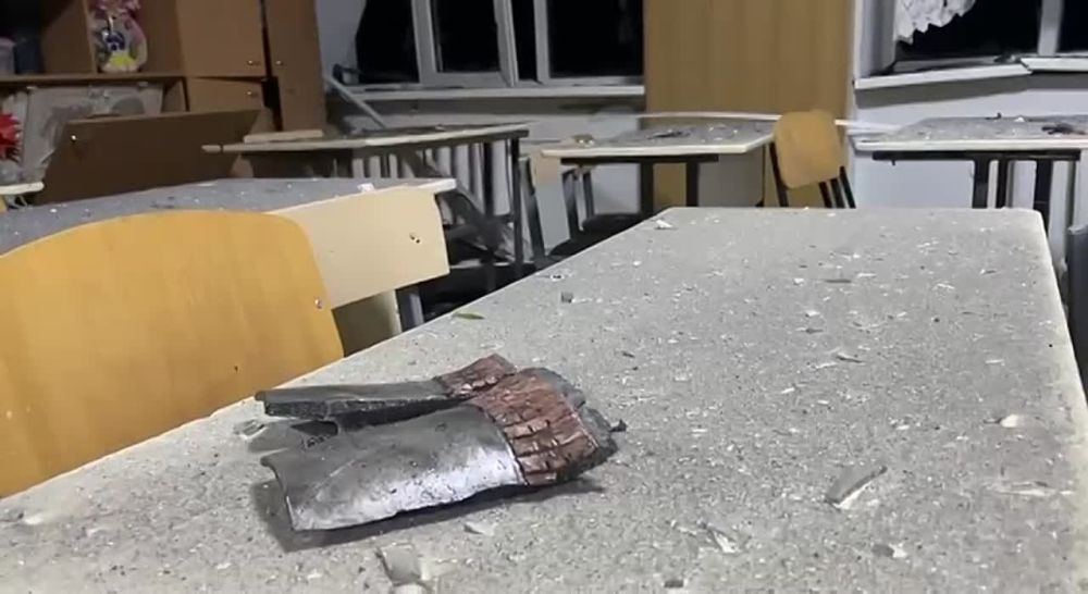 Под мощным артиллерийским ударом НАТОвских 155-ти миллиметровых орудий оказался центр Донецка