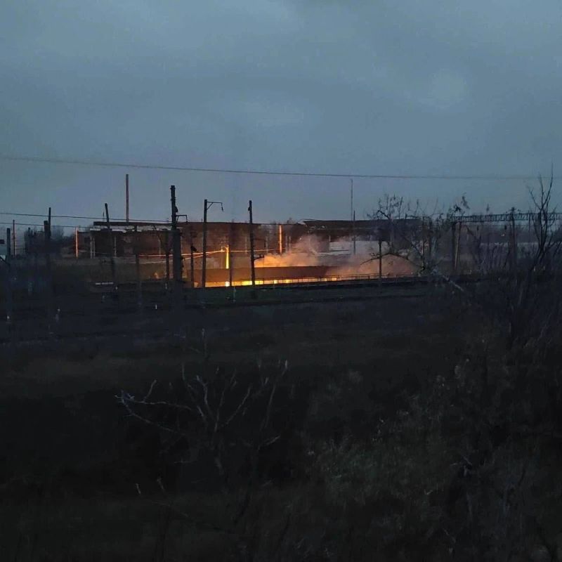 Юрий Котенок: Железнодорожная станция в районе Иловайска, по которой ночью ВСУ выпустили три ракеты из "Хаймарса"